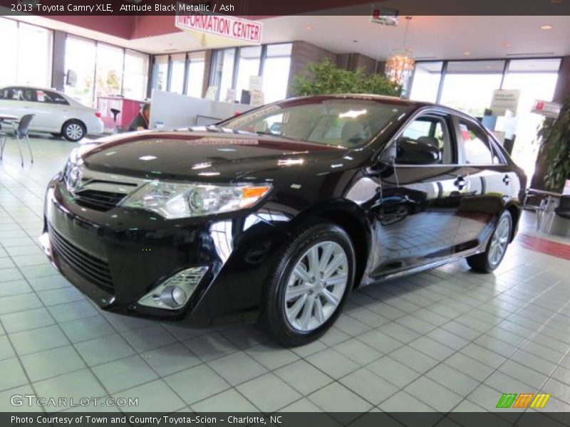 Attitude Black Metallic / Ash 2013 Toyota Camry XLE