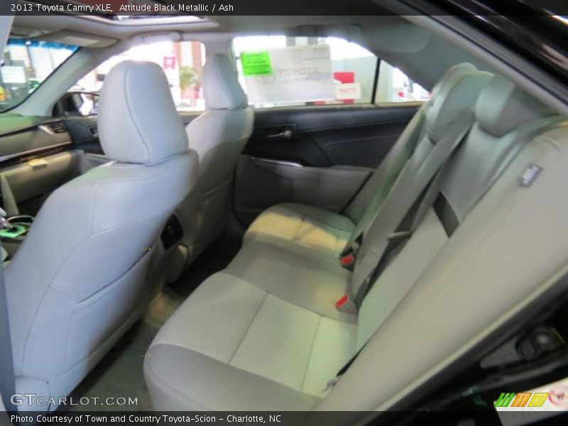 Attitude Black Metallic / Ash 2013 Toyota Camry XLE