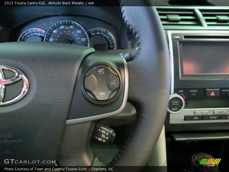 Attitude Black Metallic / Ash 2013 Toyota Camry XLE