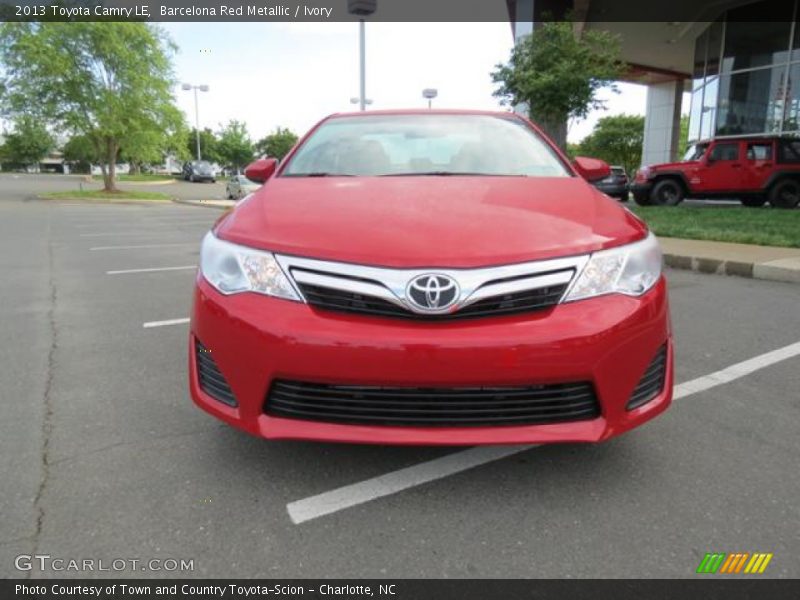 Barcelona Red Metallic / Ivory 2013 Toyota Camry LE