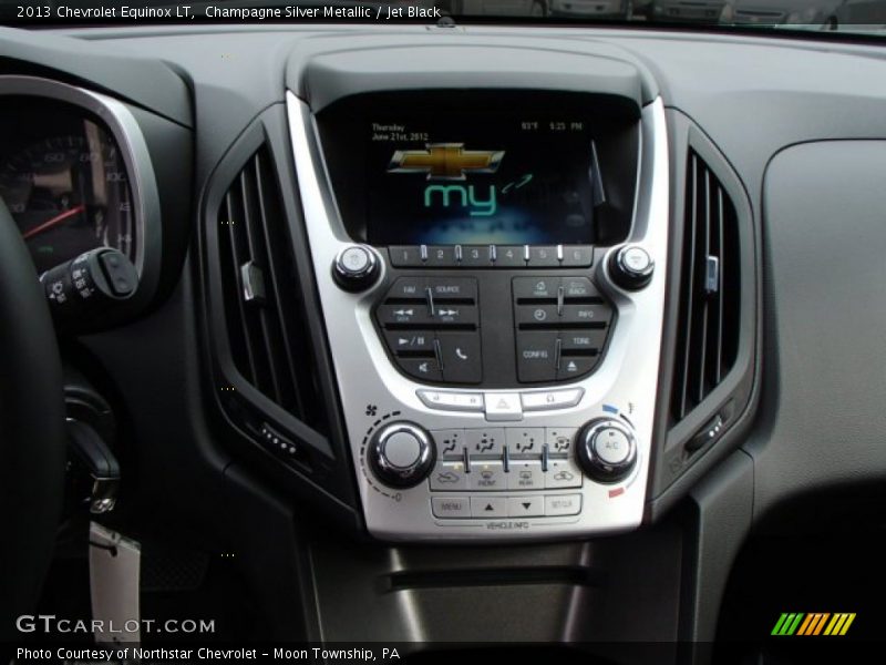 Champagne Silver Metallic / Jet Black 2013 Chevrolet Equinox LT
