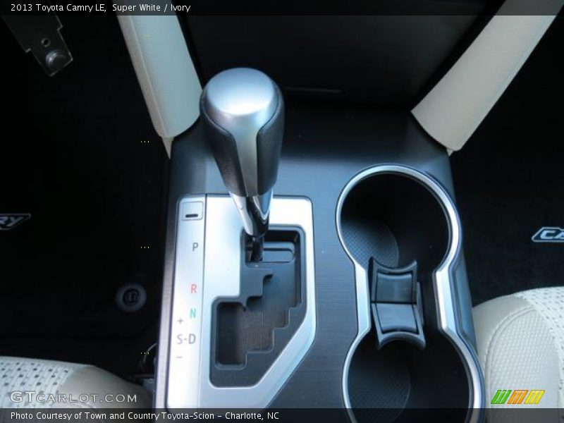 Super White / Ivory 2013 Toyota Camry LE