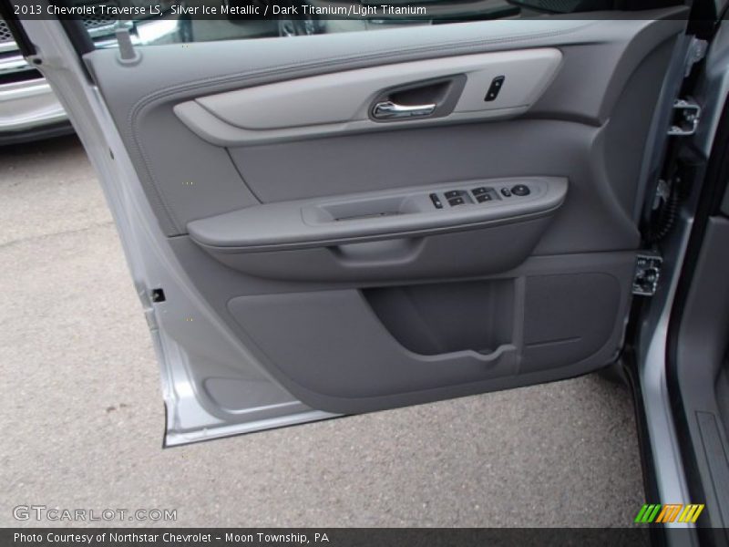 Silver Ice Metallic / Dark Titanium/Light Titanium 2013 Chevrolet Traverse LS