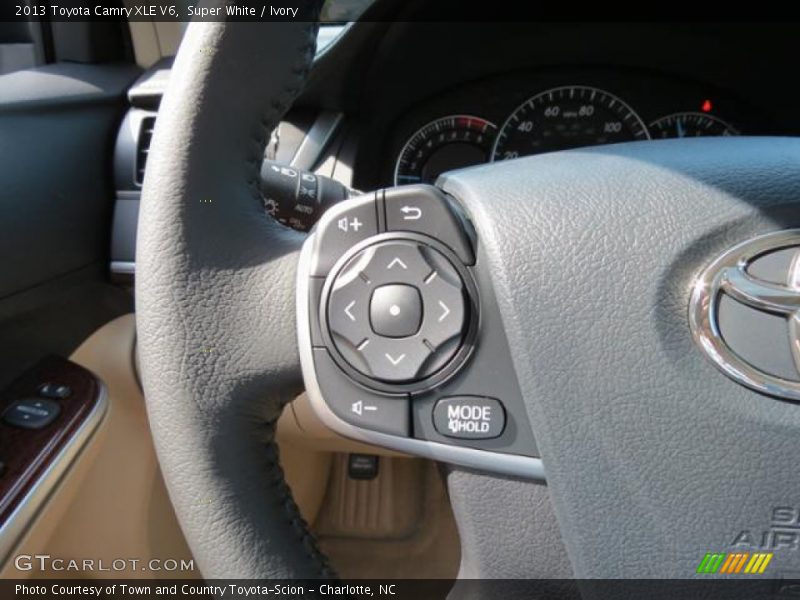 Super White / Ivory 2013 Toyota Camry XLE V6