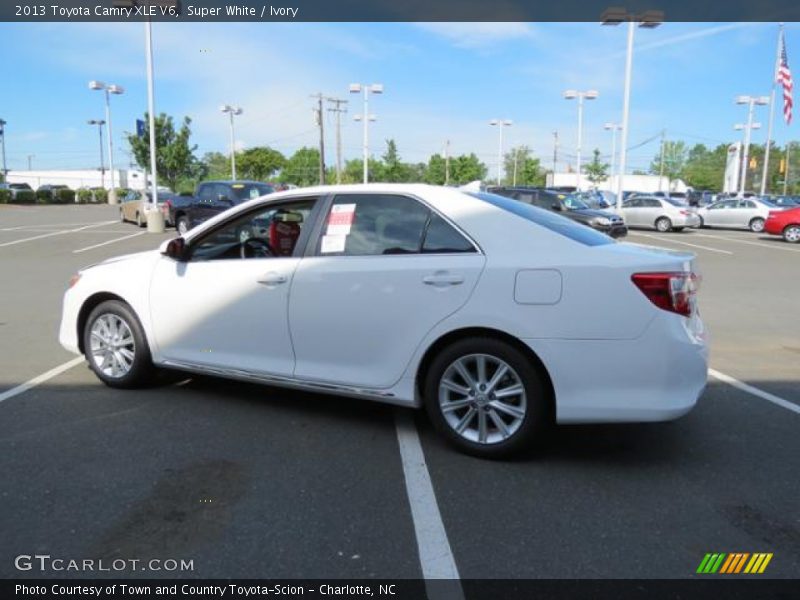 Super White / Ivory 2013 Toyota Camry XLE V6