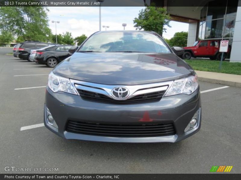 Magnetic Gray Metallic / Ash 2013 Toyota Camry XLE