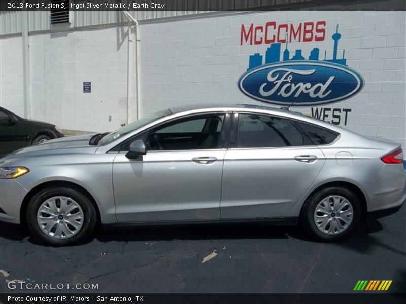 Ingot Silver Metallic / Earth Gray 2013 Ford Fusion S