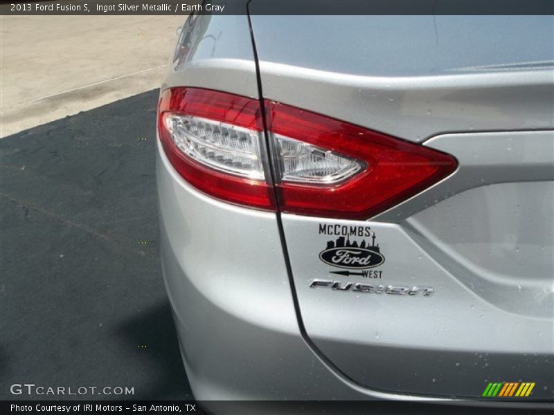 Ingot Silver Metallic / Earth Gray 2013 Ford Fusion S