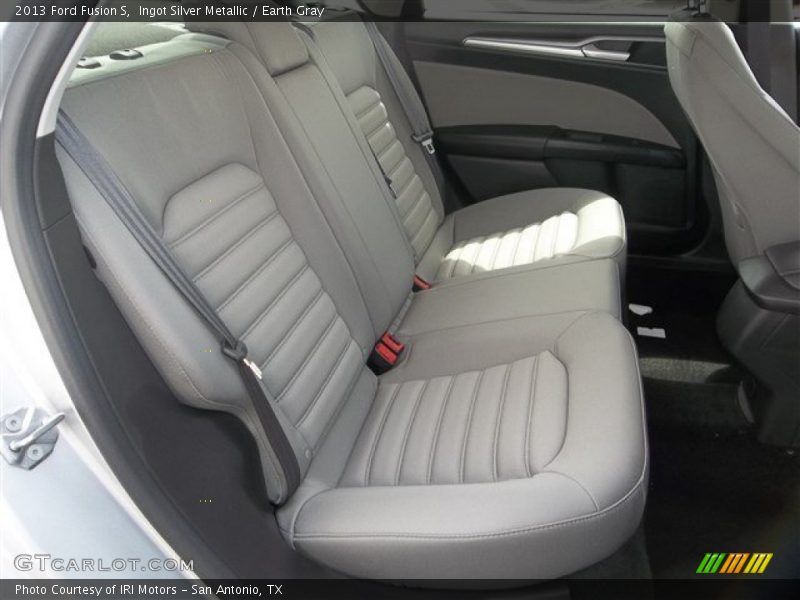 Ingot Silver Metallic / Earth Gray 2013 Ford Fusion S
