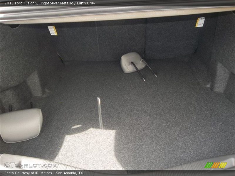Ingot Silver Metallic / Earth Gray 2013 Ford Fusion S