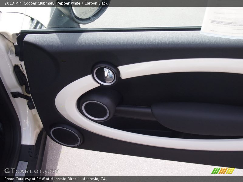 Pepper White / Carbon Black 2013 Mini Cooper Clubman