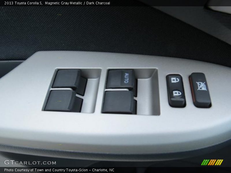 Controls of 2013 Corolla S