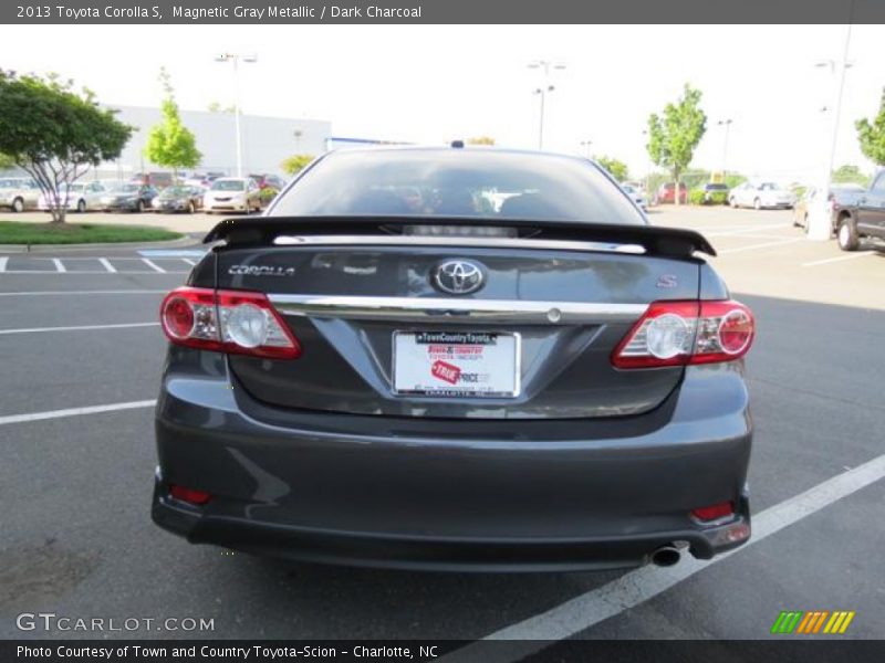 Magnetic Gray Metallic / Dark Charcoal 2013 Toyota Corolla S