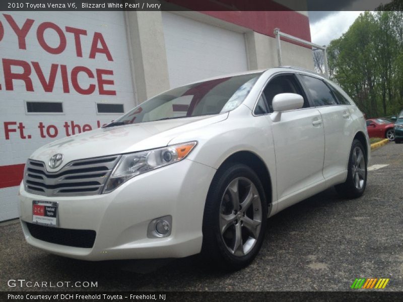 Blizzard White Pearl / Ivory 2010 Toyota Venza V6
