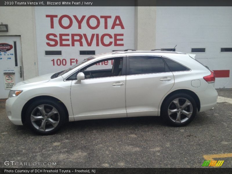 Blizzard White Pearl / Ivory 2010 Toyota Venza V6