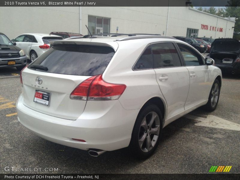 Blizzard White Pearl / Ivory 2010 Toyota Venza V6