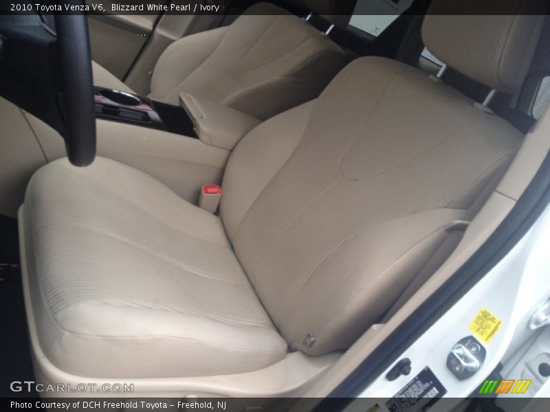 Blizzard White Pearl / Ivory 2010 Toyota Venza V6