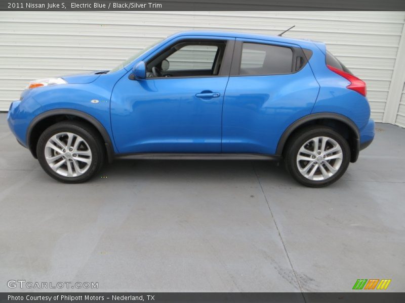 Electric Blue / Black/Silver Trim 2011 Nissan Juke S