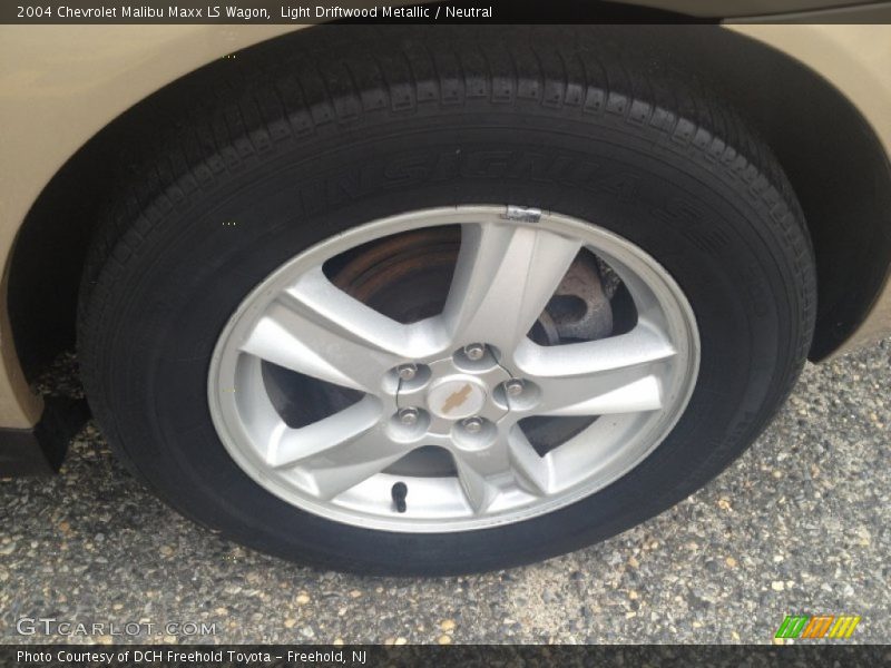  2004 Malibu Maxx LS Wagon Wheel
