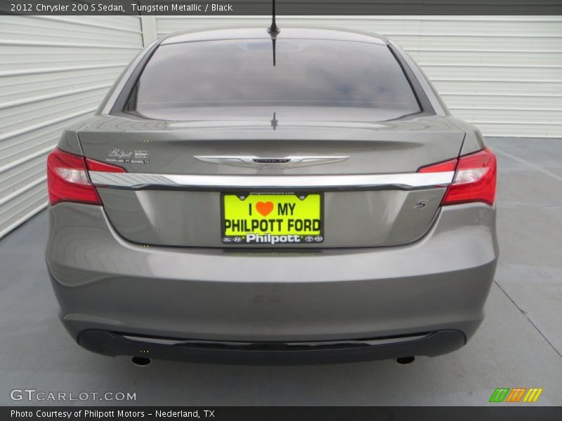 Tungsten Metallic / Black 2012 Chrysler 200 S Sedan