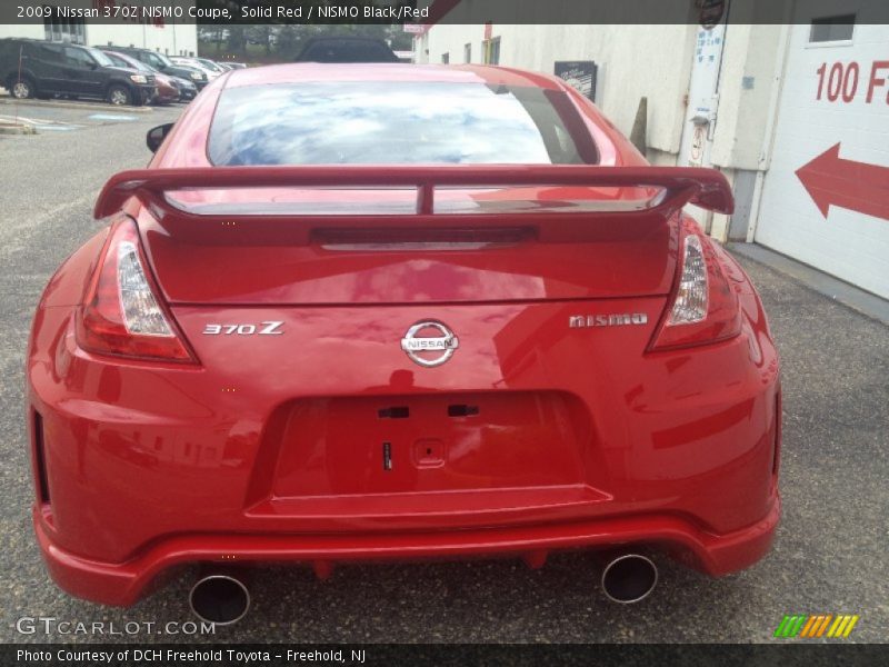 Solid Red / NISMO Black/Red 2009 Nissan 370Z NISMO Coupe