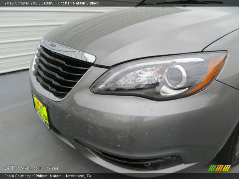 Tungsten Metallic / Black 2012 Chrysler 200 S Sedan