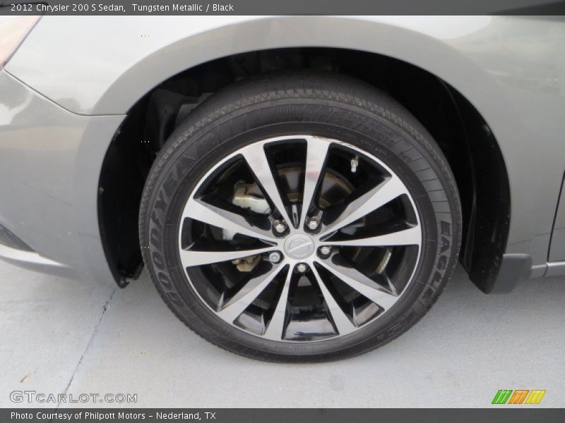Tungsten Metallic / Black 2012 Chrysler 200 S Sedan