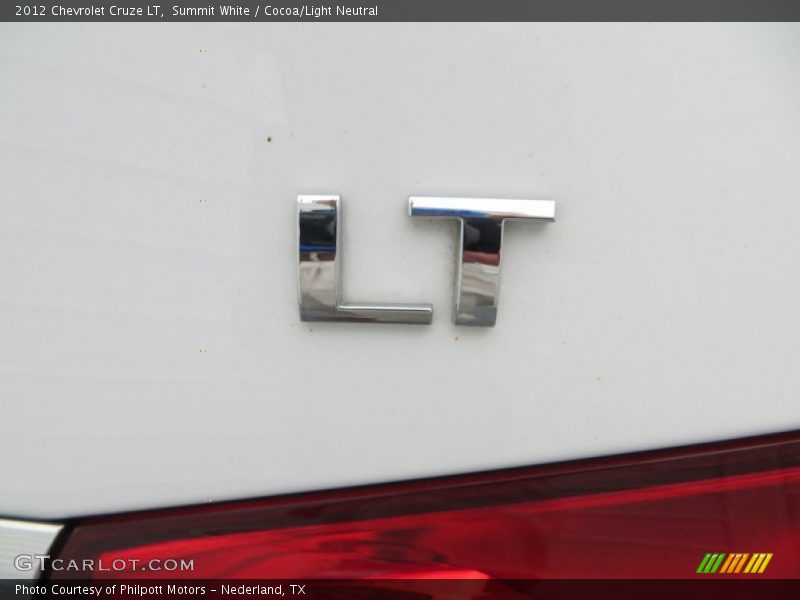 Summit White / Cocoa/Light Neutral 2012 Chevrolet Cruze LT