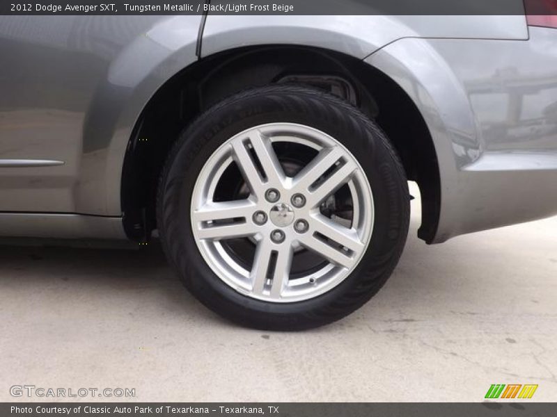 Tungsten Metallic / Black/Light Frost Beige 2012 Dodge Avenger SXT