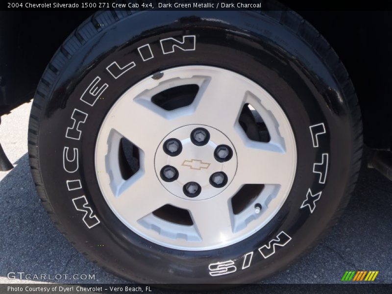 Dark Green Metallic / Dark Charcoal 2004 Chevrolet Silverado 1500 Z71 Crew Cab 4x4