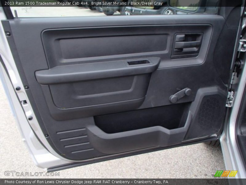 Door Panel of 2013 1500 Tradesman Regular Cab 4x4