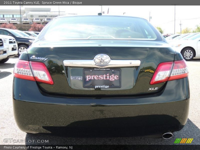 Spruce Green Mica / Bisque 2011 Toyota Camry XLE