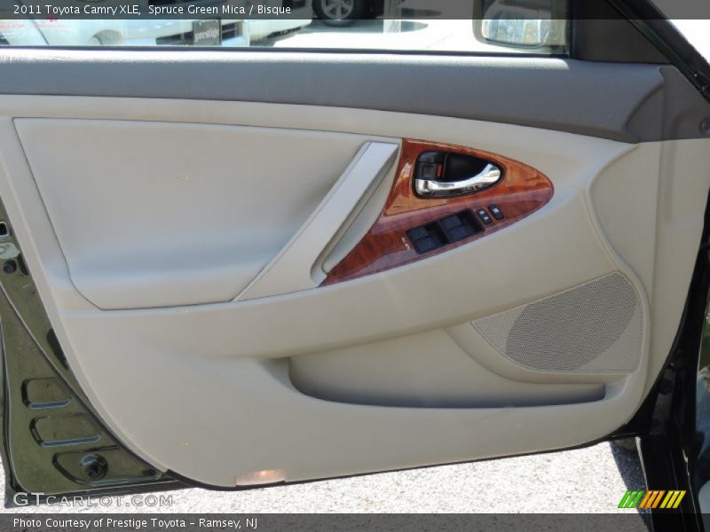 Spruce Green Mica / Bisque 2011 Toyota Camry XLE