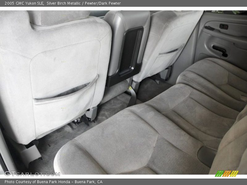 Silver Birch Metallic / Pewter/Dark Pewter 2005 GMC Yukon SLE