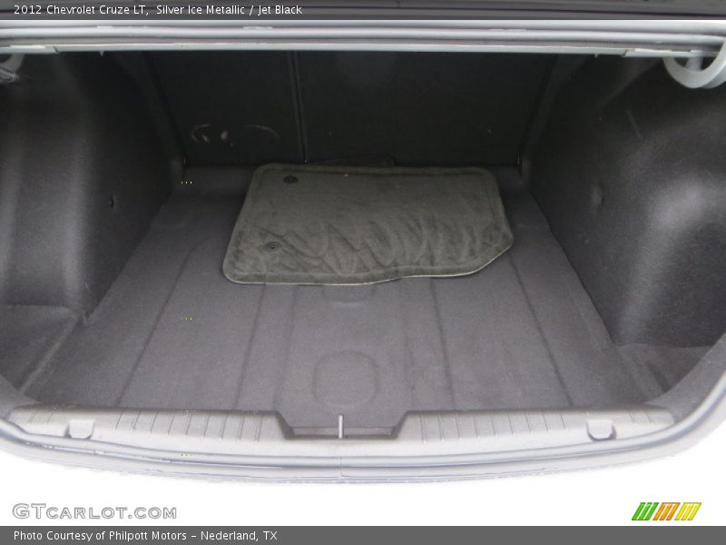 Silver Ice Metallic / Jet Black 2012 Chevrolet Cruze LT