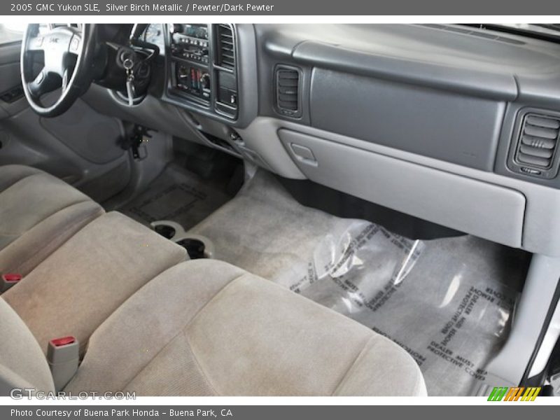 Silver Birch Metallic / Pewter/Dark Pewter 2005 GMC Yukon SLE