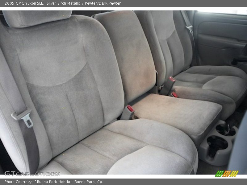 Silver Birch Metallic / Pewter/Dark Pewter 2005 GMC Yukon SLE