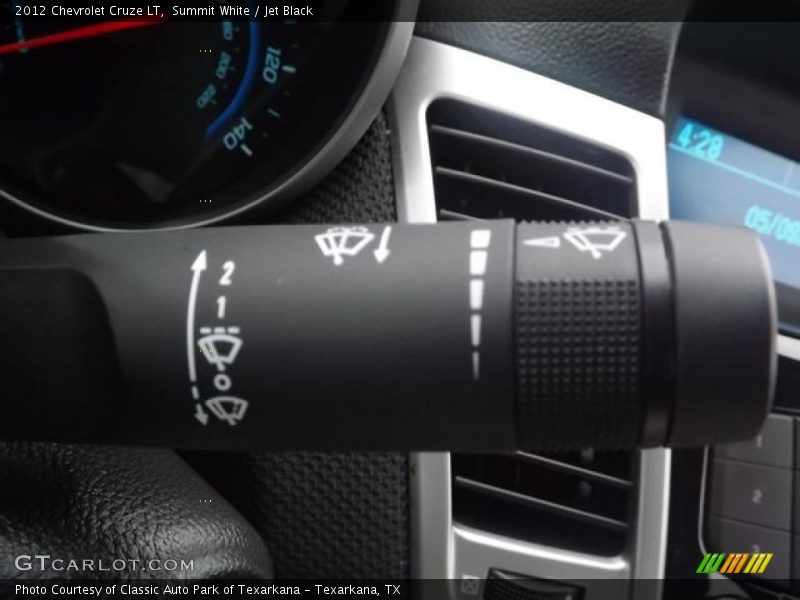 Summit White / Jet Black 2012 Chevrolet Cruze LT