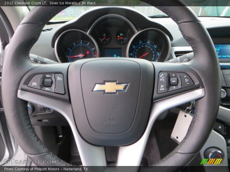 Silver Ice Metallic / Jet Black 2012 Chevrolet Cruze LT