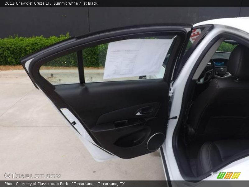 Summit White / Jet Black 2012 Chevrolet Cruze LT