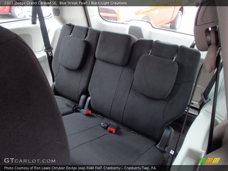 Blue Streak Pearl / Black/Light Graystone 2013 Dodge Grand Caravan SE