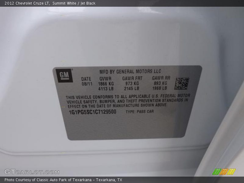Summit White / Jet Black 2012 Chevrolet Cruze LT