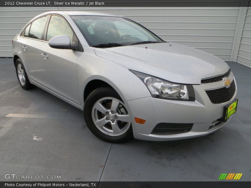 Silver Ice Metallic / Jet Black 2012 Chevrolet Cruze LT