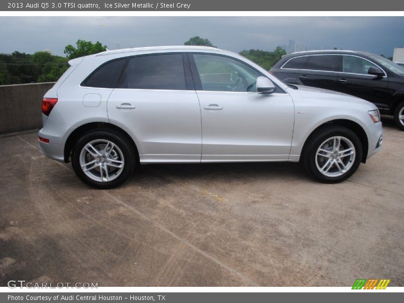  2013 Q5 3.0 TFSI quattro Ice Silver Metallic