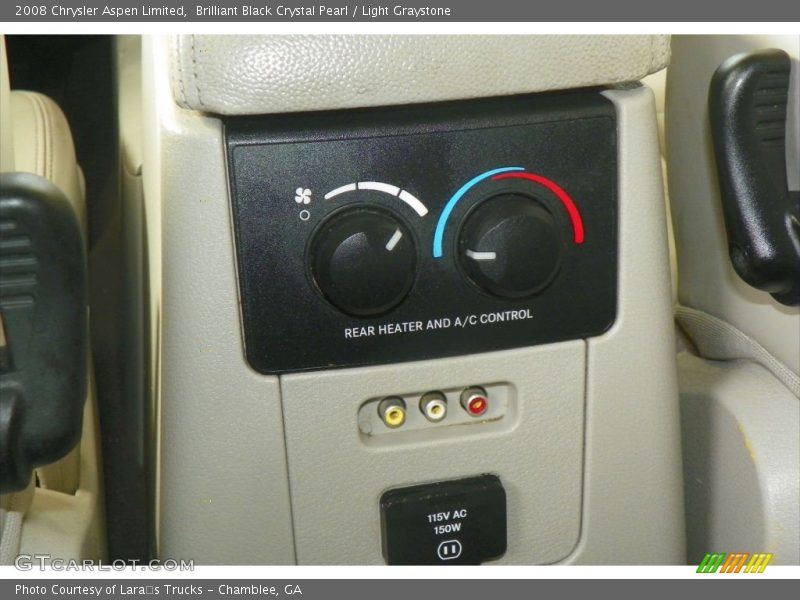 Brilliant Black Crystal Pearl / Light Graystone 2008 Chrysler Aspen Limited