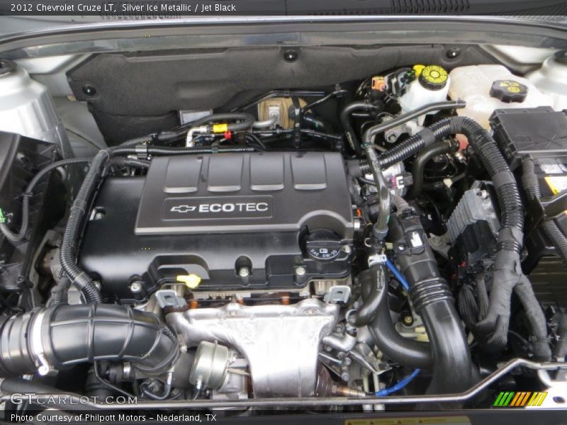 Silver Ice Metallic / Jet Black 2012 Chevrolet Cruze LT