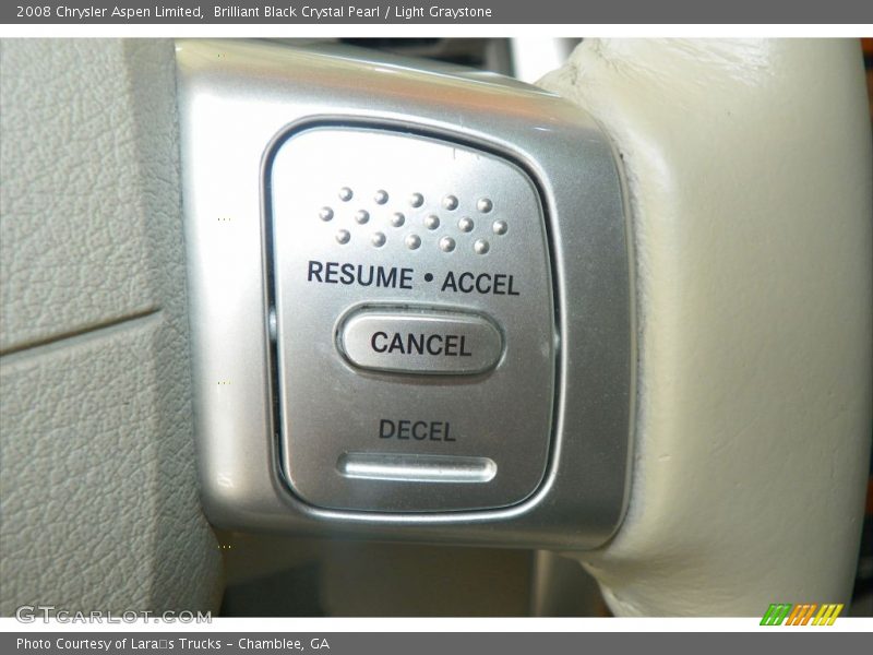 Brilliant Black Crystal Pearl / Light Graystone 2008 Chrysler Aspen Limited