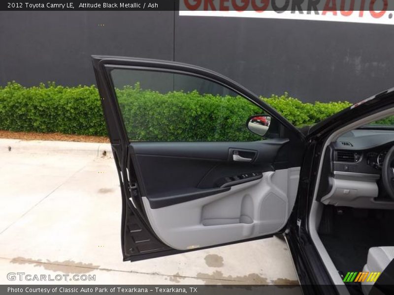 Attitude Black Metallic / Ash 2012 Toyota Camry LE