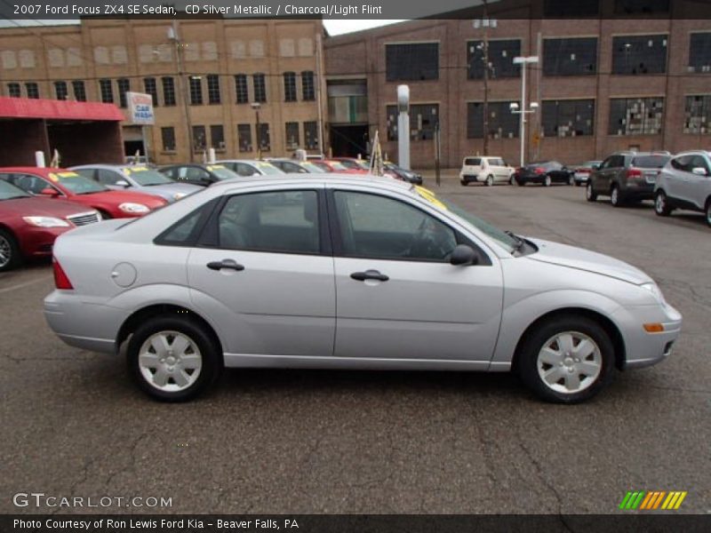 CD Silver Metallic / Charcoal/Light Flint 2007 Ford Focus ZX4 SE Sedan