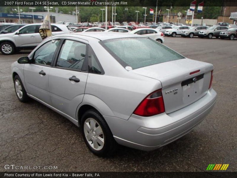 CD Silver Metallic / Charcoal/Light Flint 2007 Ford Focus ZX4 SE Sedan
